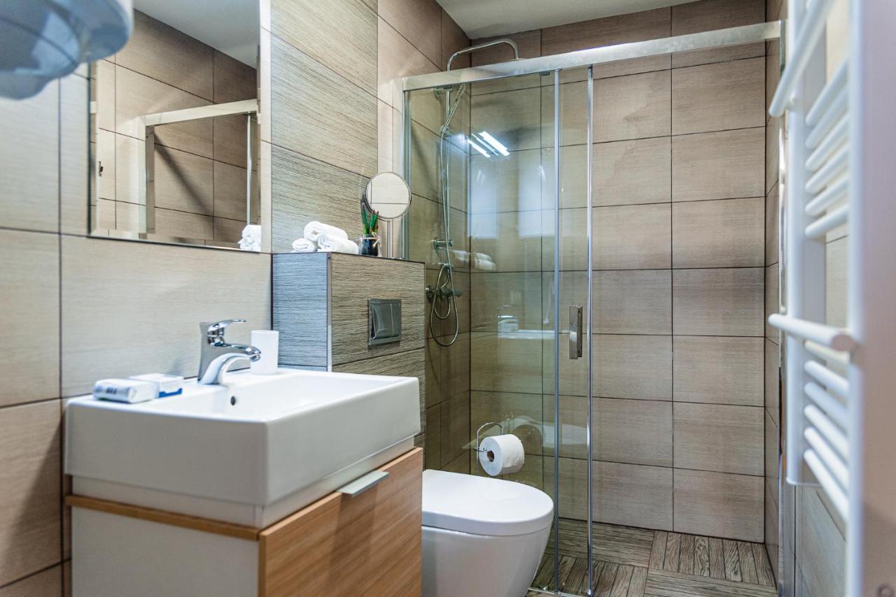 Mm Lucky Apartments Деменівська Долина Екстер'єр фото